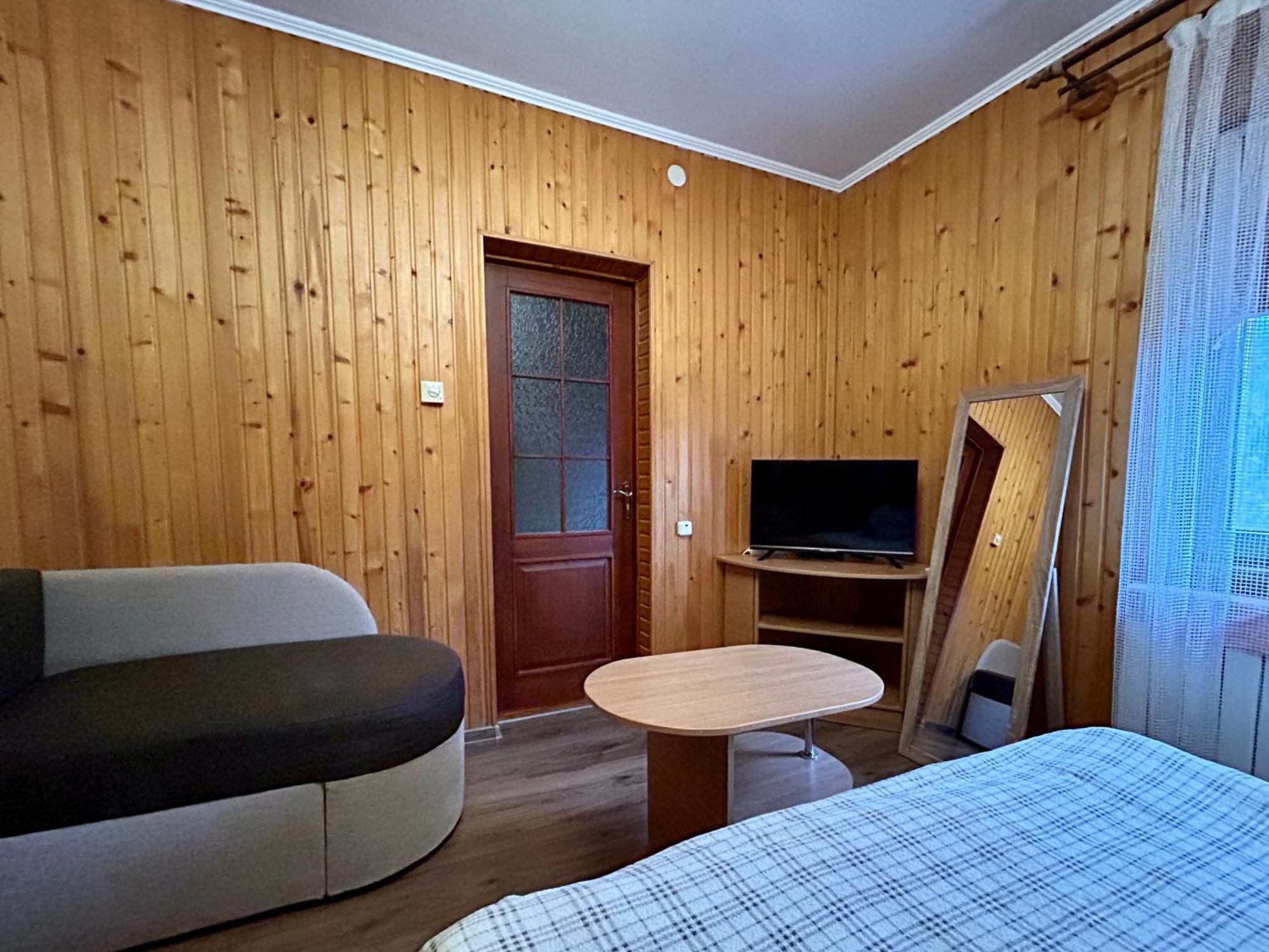 Sadyba Chertizh Tatariv Bagian luar foto